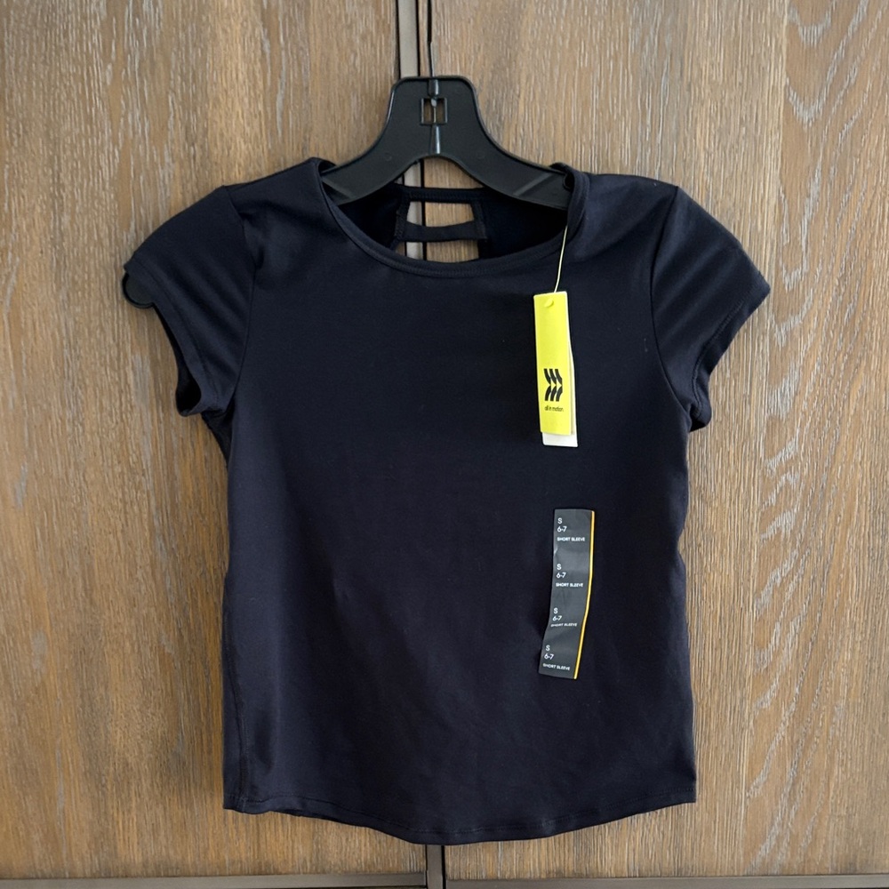 All in Motion Black Short Sleeve Kids Tee